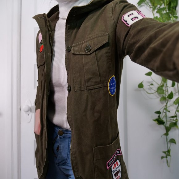 Super cute art pop utility jacket - Picture 11 of 13